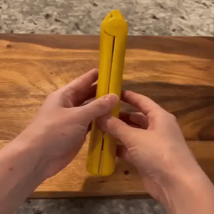 MAVONIQUECOSH®Universal Fruit Press & Squeezer, ✨Food-Grade PP (BPA-Free), ✅Dishwasher Safe