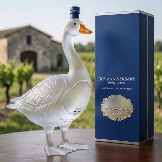 🎁50% OFF Father’s Day 🪿Gift Glass Craft Anniversary 3D Sculpted Vodka Bottle