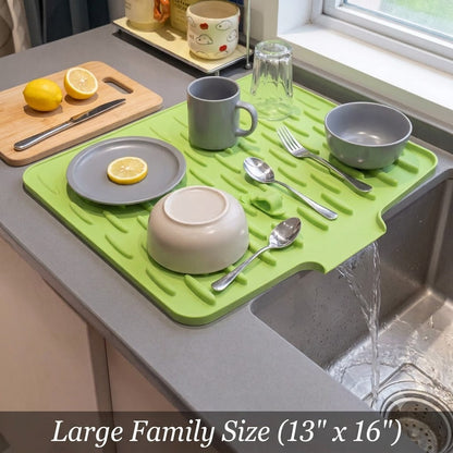 Heavy-Duty 3-in-1 Silicone Mat: Drainer, Trivet & Chopping Cushion(✨2026 New Upgrade)